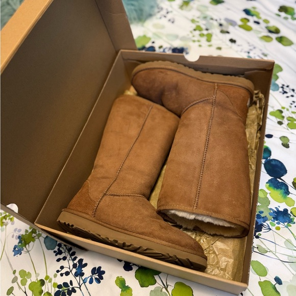UGG Classic Tall Tan Boots - Picture 9 of 9